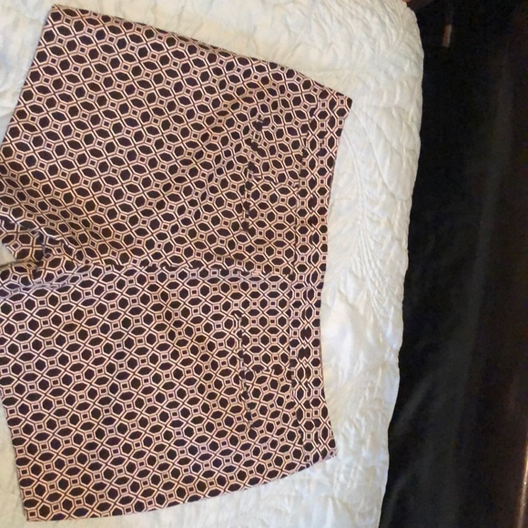 Banana Republic Hampton Fit Shorts - Picture 3 of 3